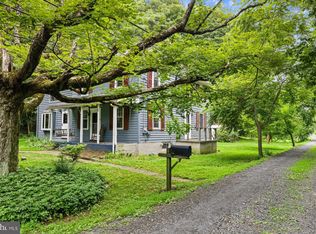119 Old Canal Ln, Upper Black Eddy, PA 18972
