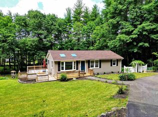 17 Woodland Rd, Windham, NH 03087
