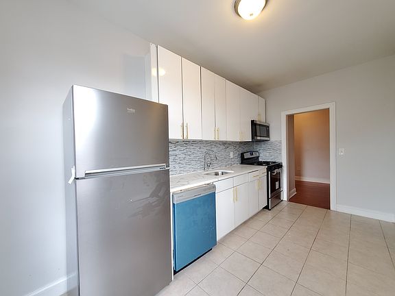2nd image of 96 Highland Ave #34E