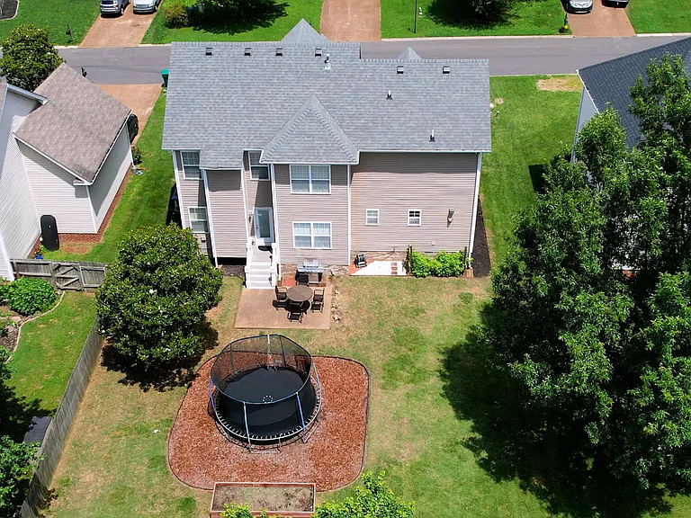 2259 Dewey Dr — Photo 38