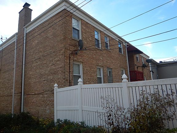 4th image of 10414 S Walden Pkwy APT 2E