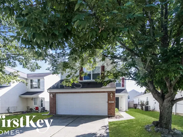 9135 Allegro Dr, Indianapolis, IN 46231