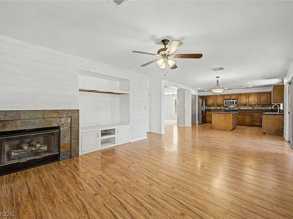 9905 Ranch Hand Ave, Las Vegas, NV 89117