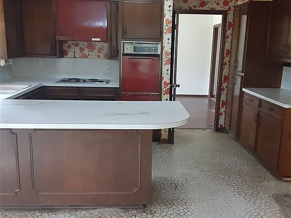 3rd image of 5840 Wynden Way