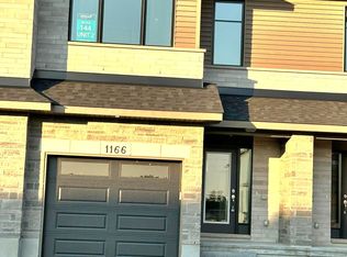 1166 Cope Dr, Ottawa, ON K2S 3C4