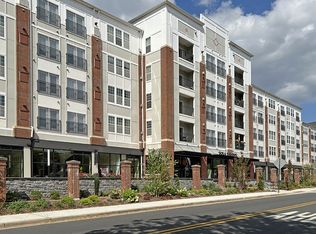 100 N Park Rd #1106, Reading, PA 19610