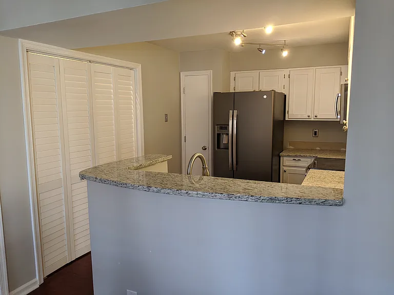 1011 Wirewood Dr #202 — Photo 6