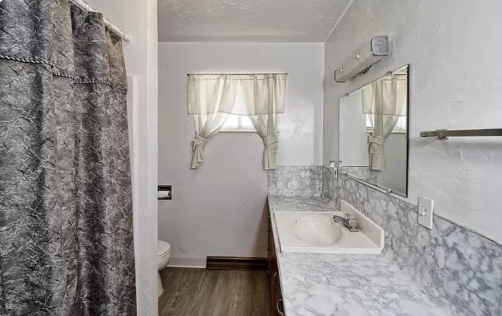1625 Walnut Ave — Photo 26
