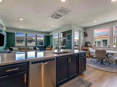 2880 5th St #123, Alameda, CA, 94501