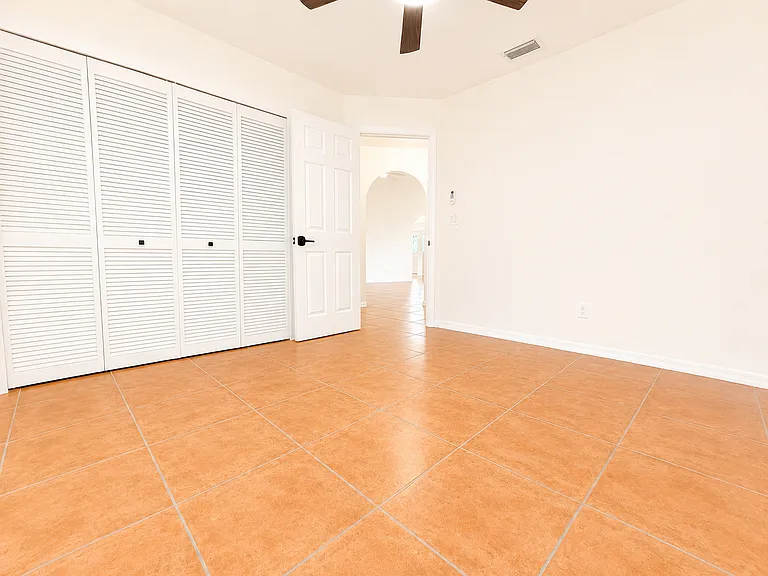 11387 Waterford Village Dr — Photo 10