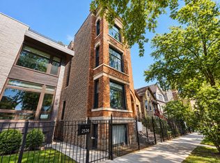 2524 W Thomas St #3, Chicago, IL 60622