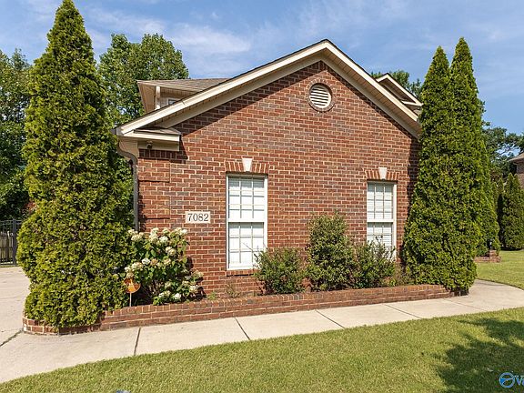 3rd image of 7082 Jacks Creek Ln SE