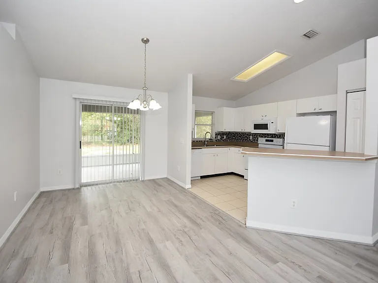 6 Rosedale Pl — Photo 9