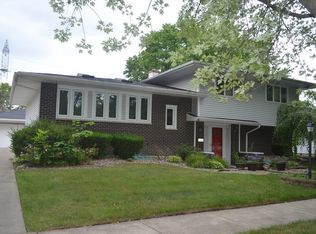 2814 191st St, Lansing, IL 60438