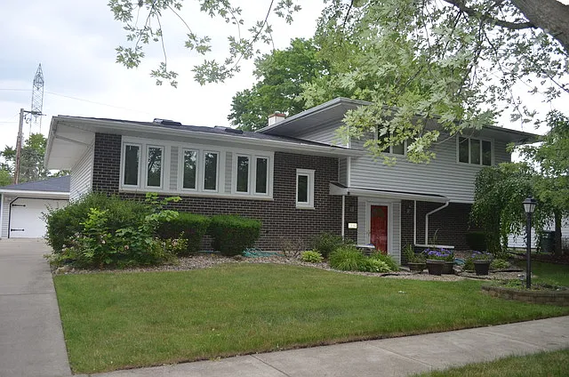 2814 191st St photo 1
