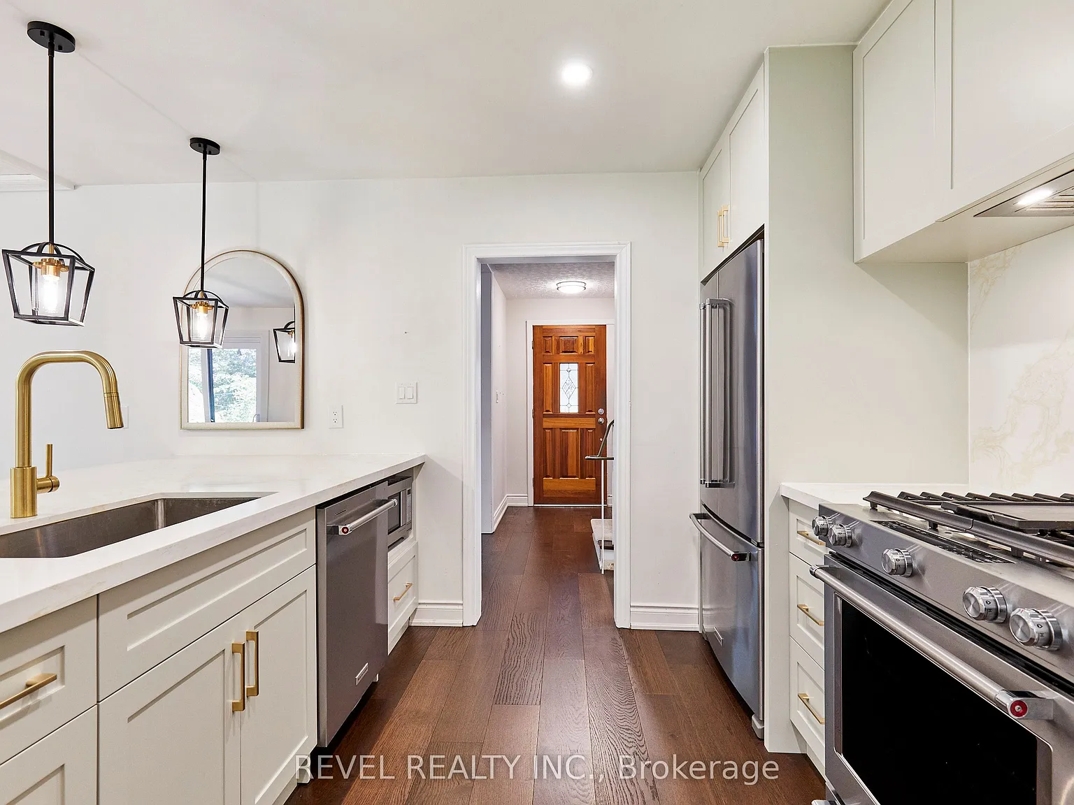 4 bed, $3,200 — Photo 4