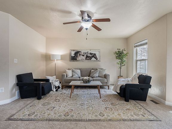 5th image of 9256 N Prairie Dunes Way