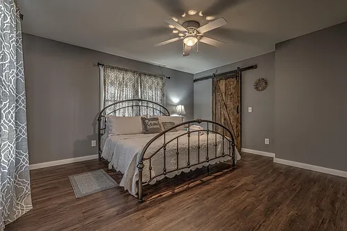 105 Lindel Ln Photo 1