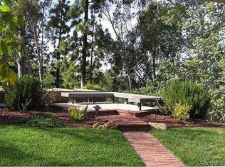 6693 E Paseo Del Norte, Anaheim, CA 92807