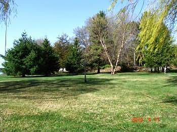 2nd image of 4938 S Tri Oak Cir NE