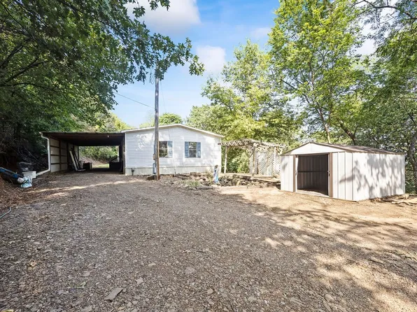 10479 Devils Den Rd, Winslow, AR 72959