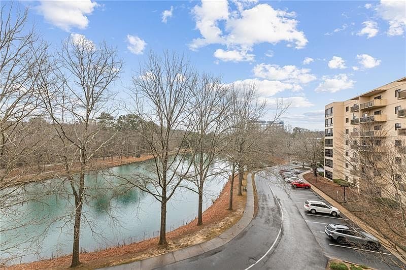 1st image of 1800 Clairmont Lake #426