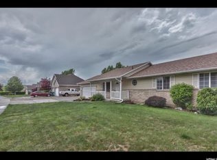 10207 N Cottonwood Dr, Cedar Hills, UT 84062