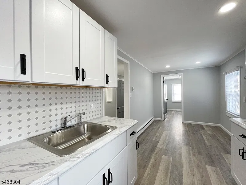 59 Trinity St — Photo 2