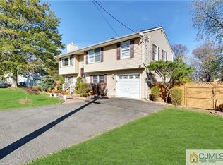 36 Griggs St, Somerset, NJ