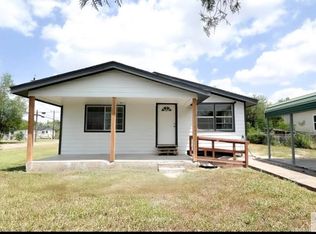 302 La Jara Rd, Santa Rosa, TX 78593