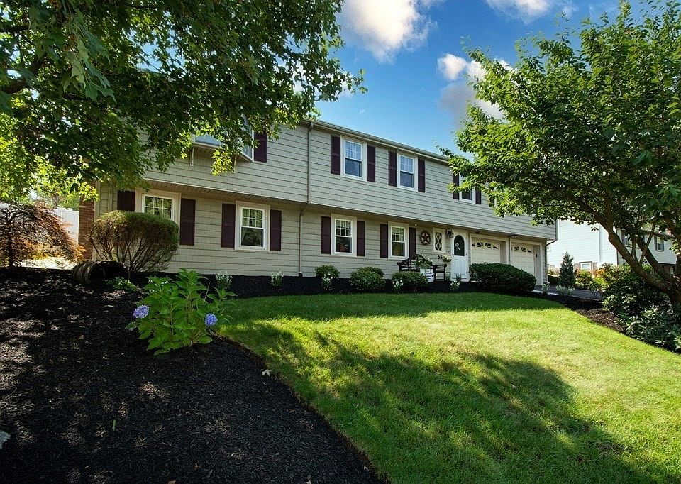 1st image of 55 Powder Hill Dr