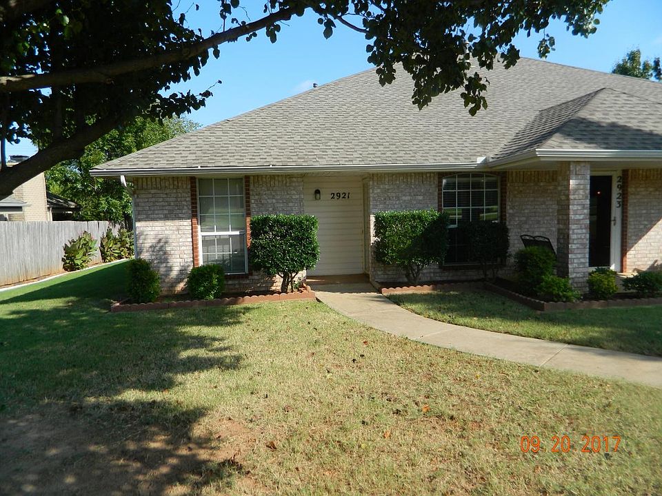 1st image of 2921 Green Canyon Dr