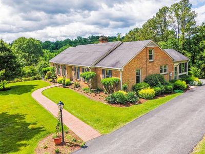 2415 Indian Hill Rd, Lynchburg, VA, 24503