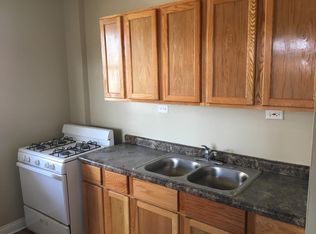 1548 N Parkside Ave #207, Chicago, IL 60651