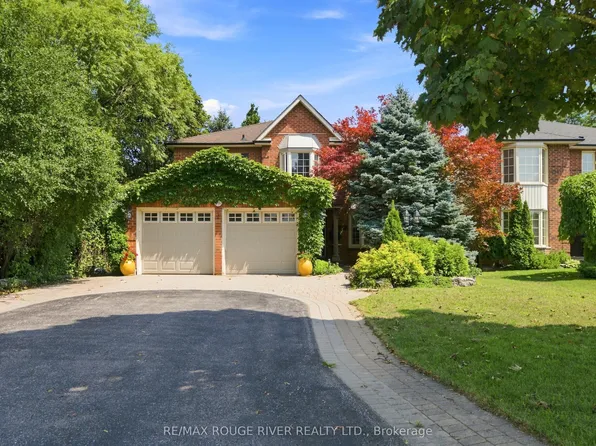 909 Ridge Valley Dr, Oshawa, ON L1K 2G1