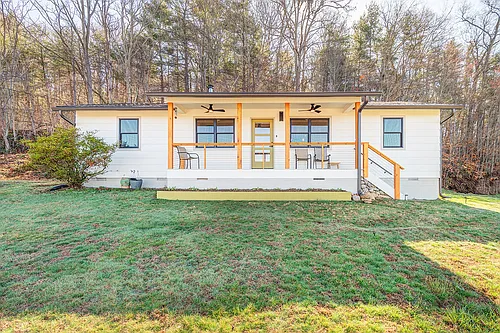 55 Laurel Ter Photo 1