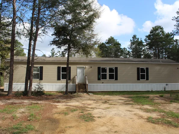 860 Osage Dr, Defuniak Springs, FL 32433