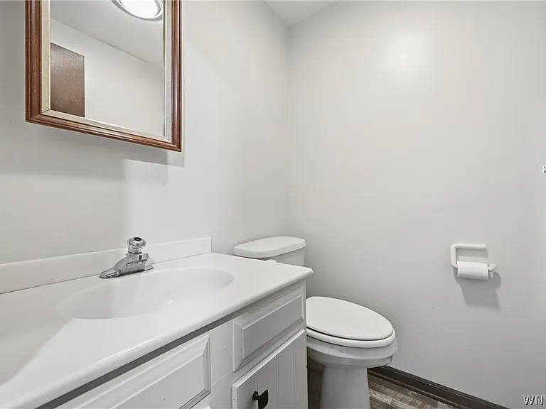 259 California Dr — Photo 12