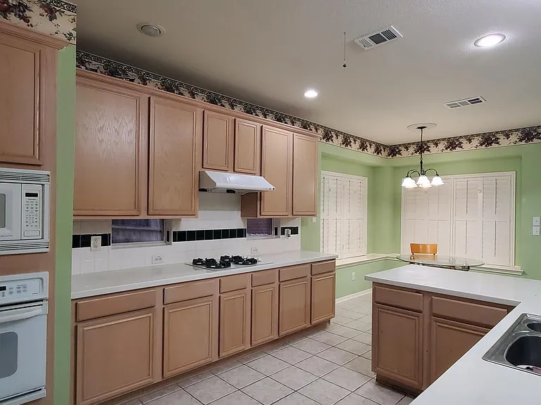 1003 Spring Tide Dr — Photo 11