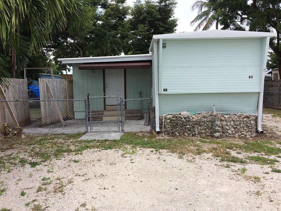 2nd image of 65 Avenue A