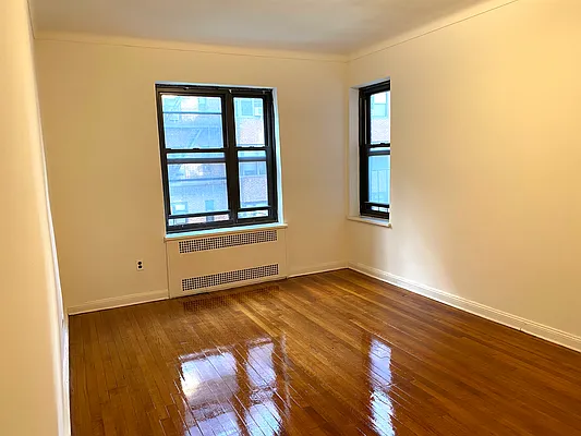 Rented by Century 21 American Homes - Long Beach | media 13