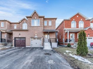 66 Waterbury St, Caledon, ON L7E1X5