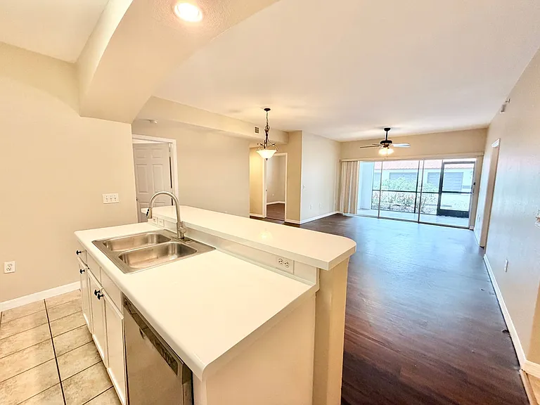 7935 Preserve Cir #411 — Photo 10