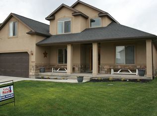 3859 E Clubhouse Ln, Eagle Mountain, UT 84005