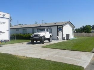 32828 Quests End Ln, Hermiston, OR 97838