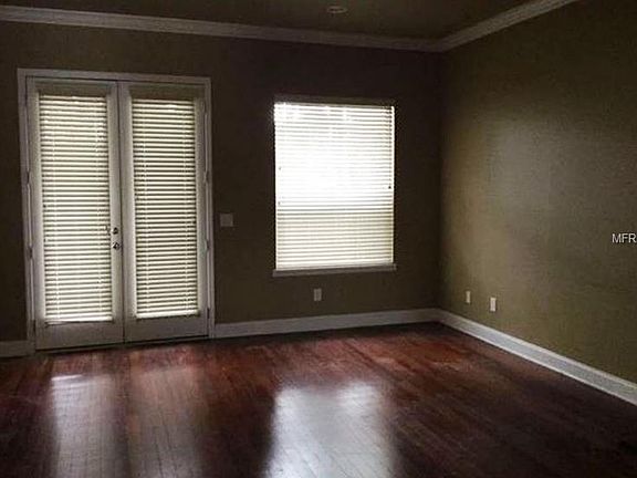 3rd image of 2605 E Jefferson St #1