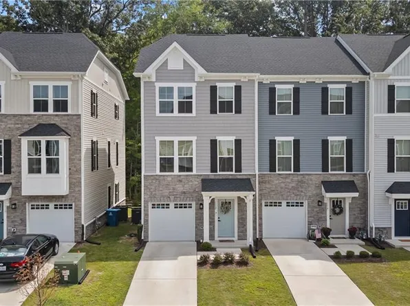 112 Pocosin Path, Poquoson, VA 23662