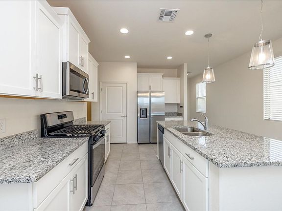 5th image of 11316 S Weismann Dr