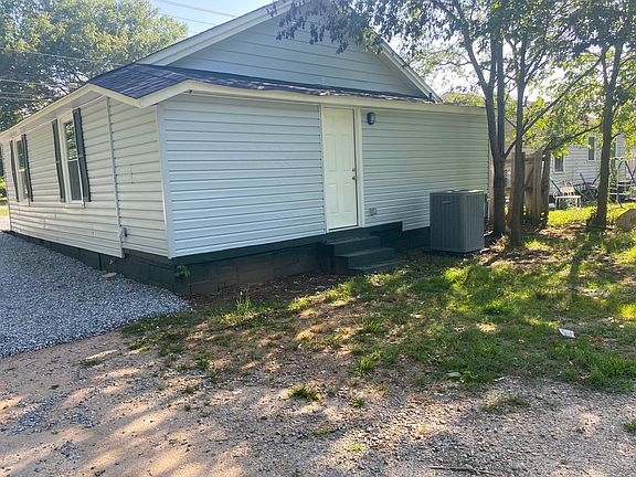 3rd image of 312 W Roosevelt Dr