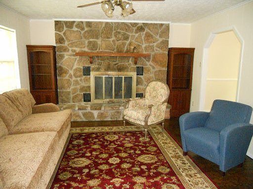 2nd image of 5947 Westmere Dr